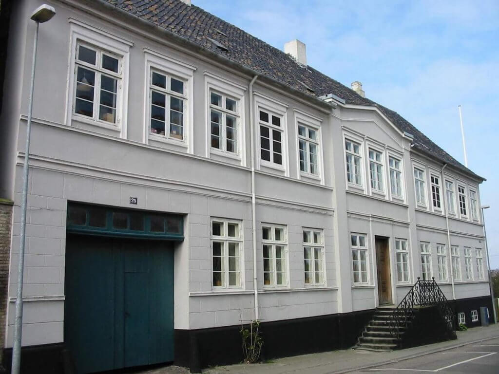 Brogade 25
